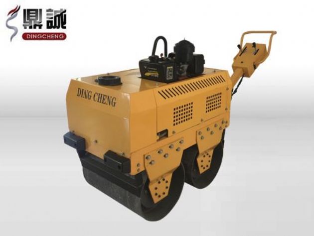 點(diǎn)擊查看詳細(xì)信息<br>標(biāo)題：DC-30C高配手扶式壓路機(jī) 閱讀次數(shù)：11828